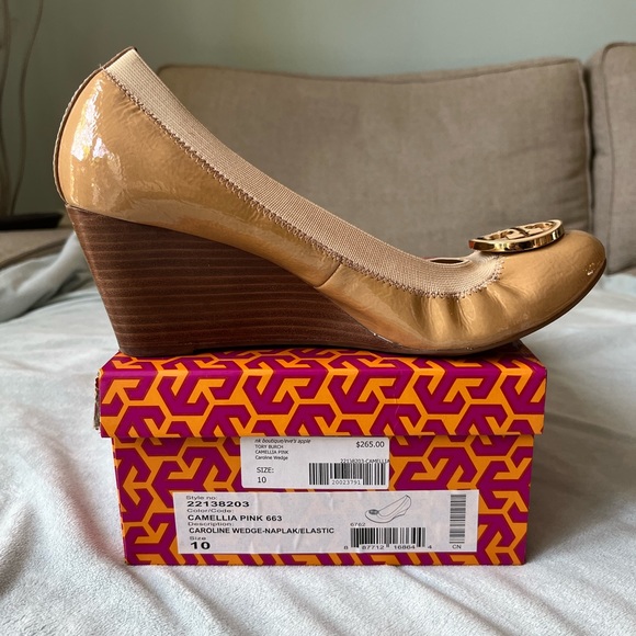 Tory Burch, Caroline Wedge in Camille pink. Gently used in original box. - Picture 2 of 7